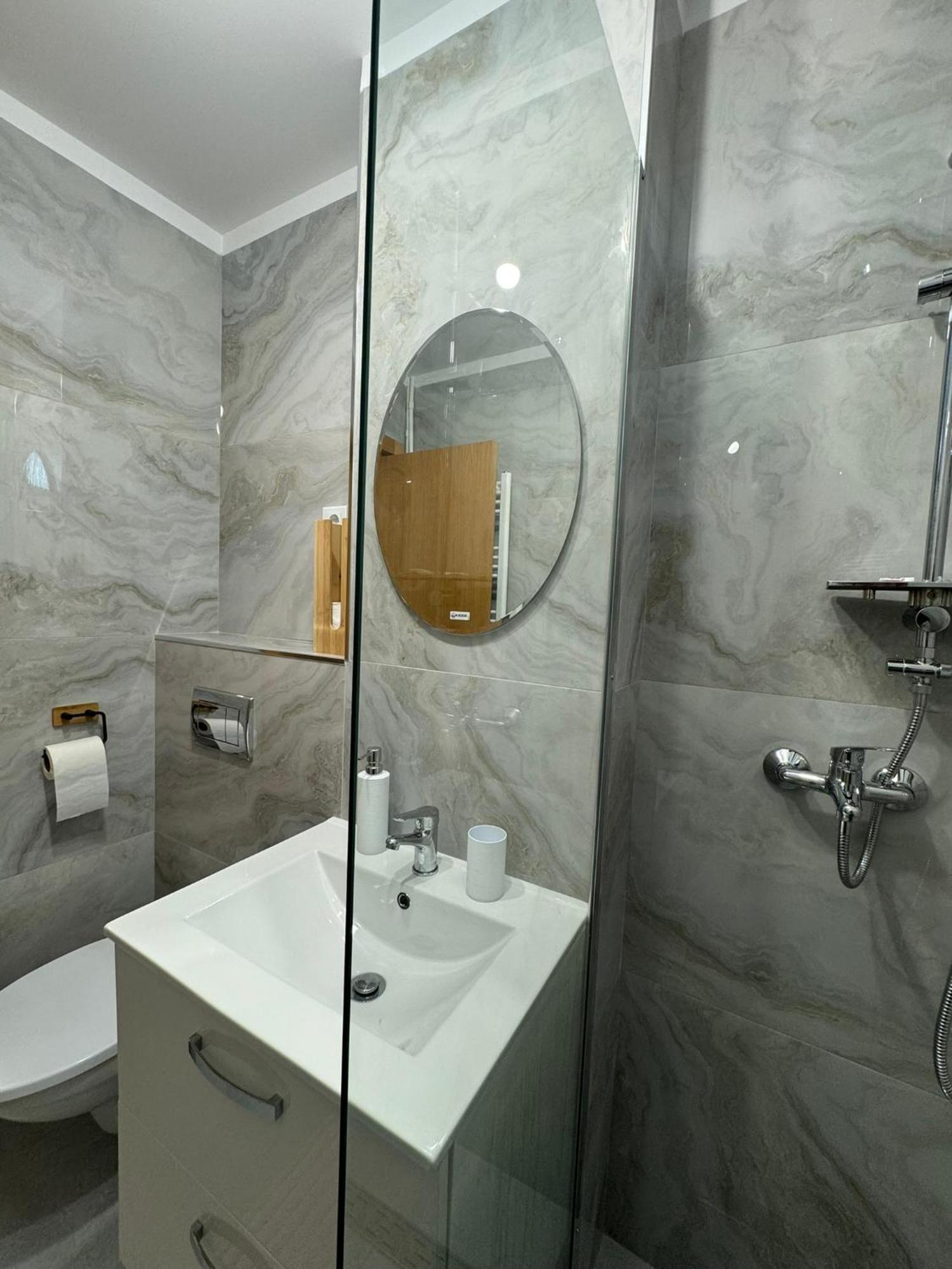 Apartament Central Râmnicu Vâlcea Dış mekan fotoğraf