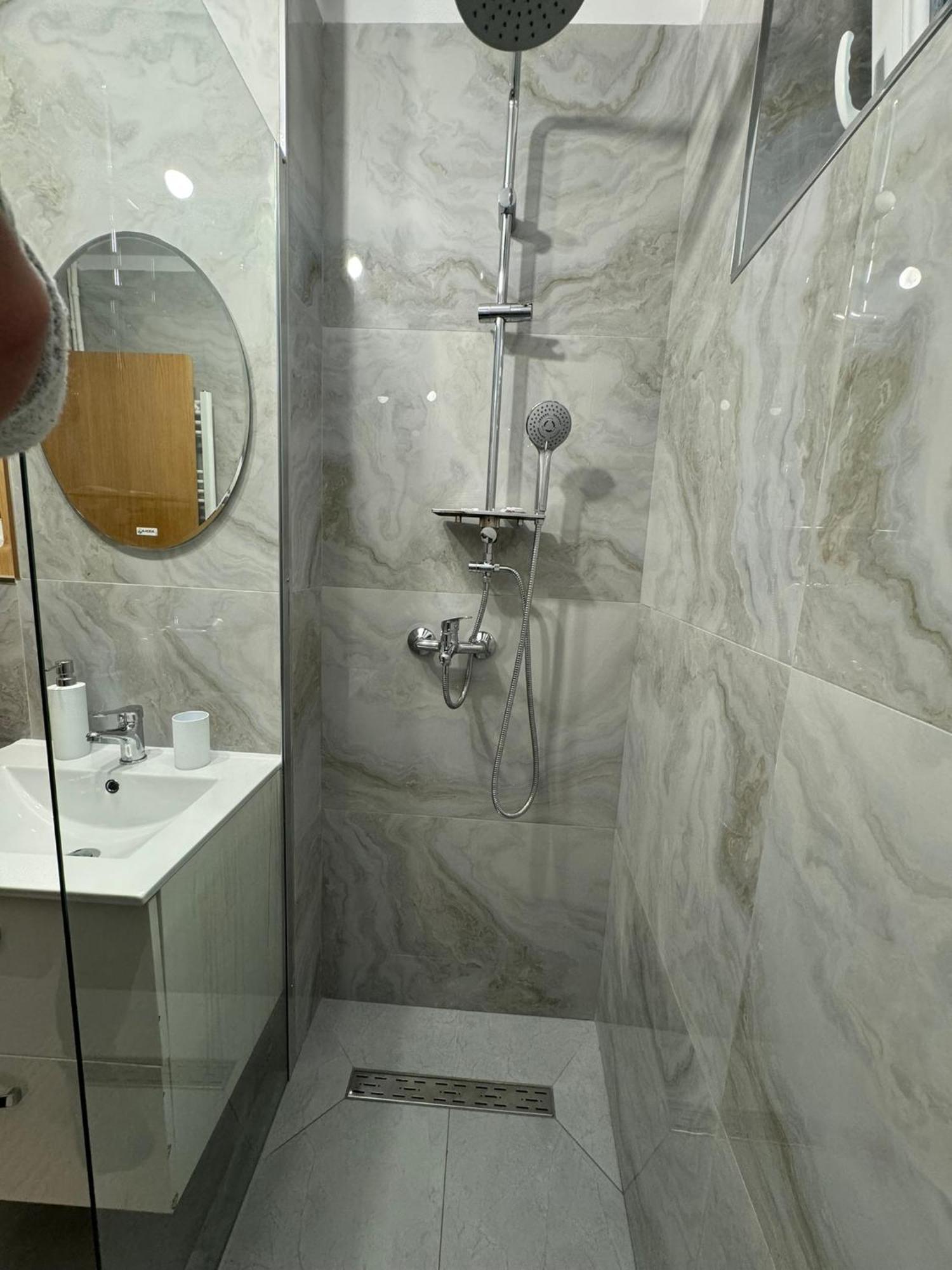 Apartament Central Râmnicu Vâlcea Dış mekan fotoğraf